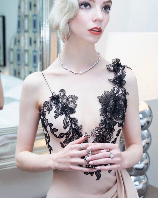 και τη διανομή έχει αναλάβει η 20th Century Studios