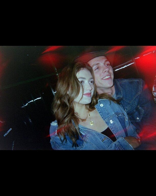 Και οι δύο επιβεβαίωσαν το ευχάριστο γεγονός.