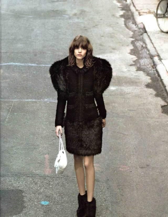 Τέλος εποχής για Freja και Karl στo maison Chanel;