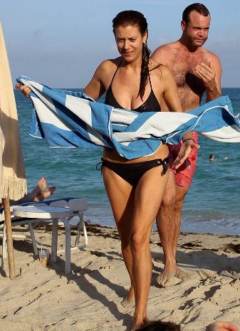 Ποια star στα 45 της διαθέτει αυτό το κορμί;