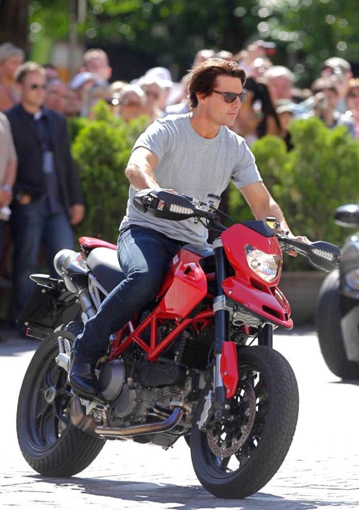 Tom Cruise