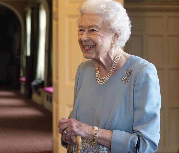 Ανησυχία για τη βασίλισσα Ελισάβετ: Ακυρώνει όλες τις προγραμματισμένες ακροάσεις