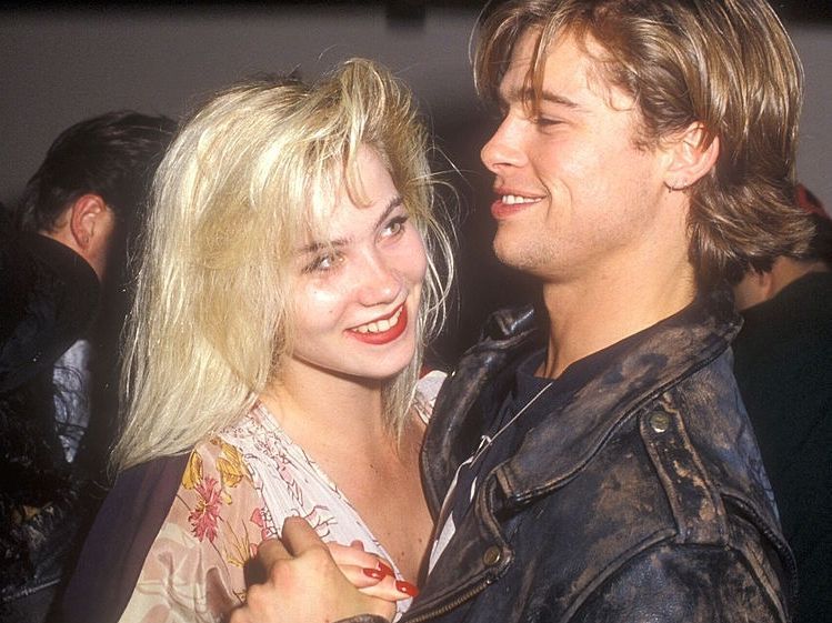 Η Christina Applegate παραδέχεται ότι άφησε τον Brad Pitt για τον Sebastian Bach