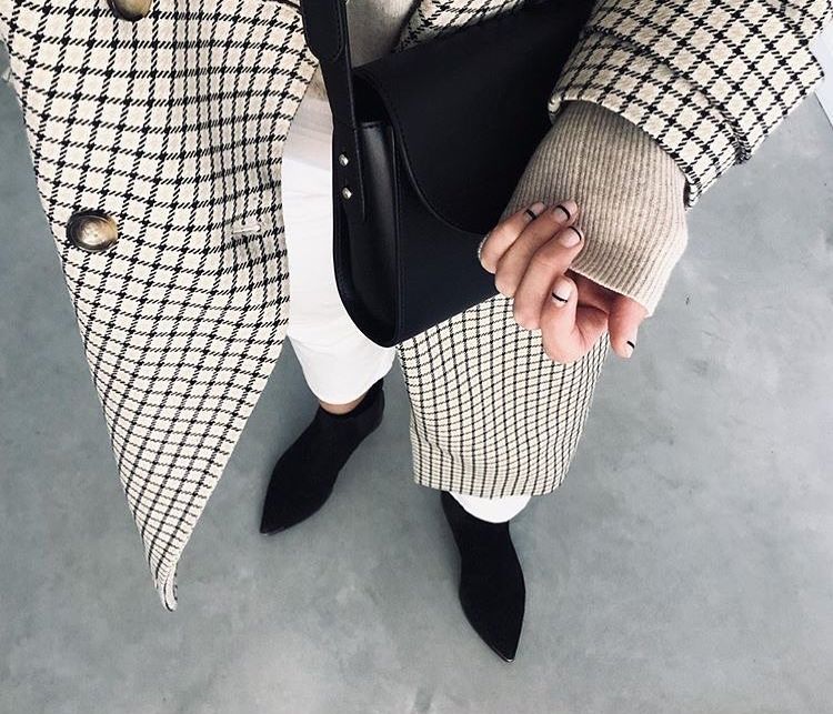 10 minimal nail art που μπορείς να κάνεις απόψε το βράδυ!