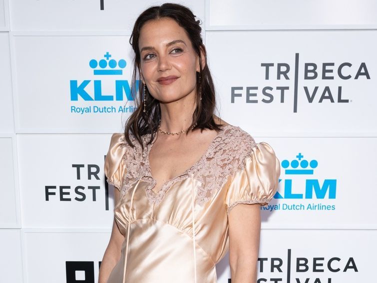 Katie Holmes: Η αλήθεια πίσω από τη νέα της σχέση μετά από χρόνια