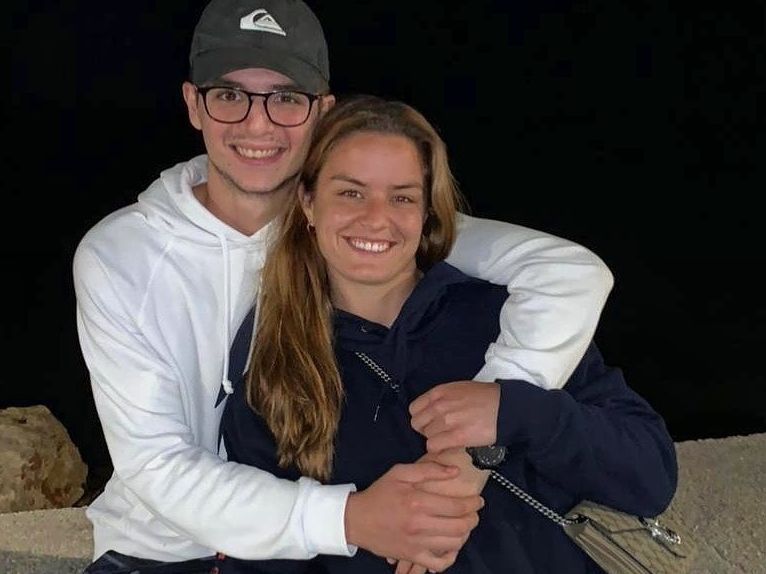 Μαρία Σάκκαρη - Κωνσταντίνος Μητσοτάκης: Το μονόπετρο στο βίντεο και οι φήμες για γάμο το 2027