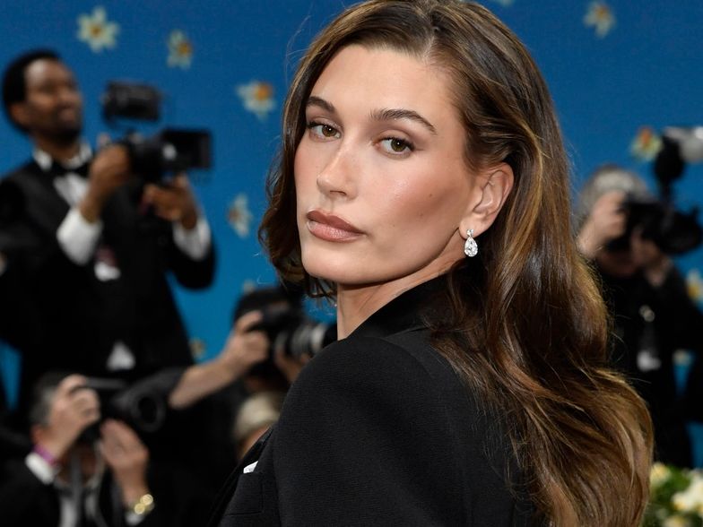 Θυμάσαι ποιο ήταν το mega beauty trend του Met Gala 2025; Εμείς, ναι!