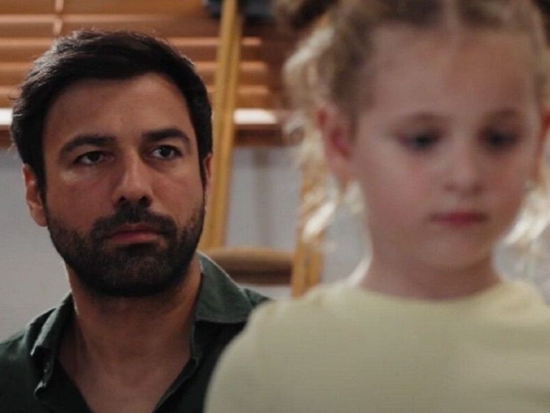 Η μικρή Μαλένα αγνοείται στη Γη της ελιάς: Η απαγωγή και η αγωνία του Στέφανου