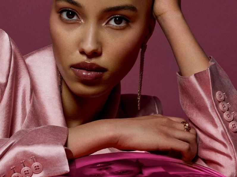 H νέα limited edition συλλογή HOLLYGLAZING της Catrice φέρνει την απόλυτη λάμψη στο μακιγιάζ σου