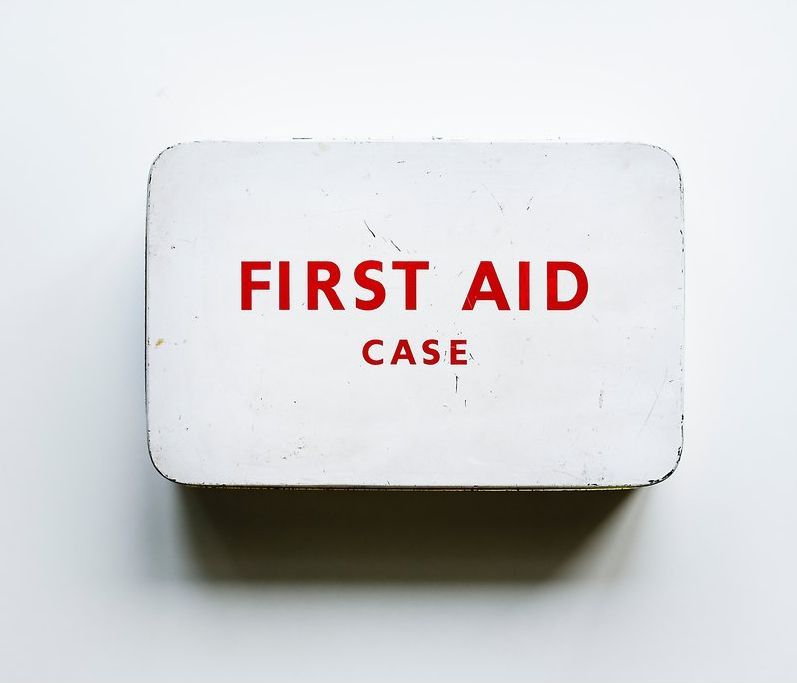 Τι δεν πρέπει να λείπει από το φοιτητικό σου φαρμακείο