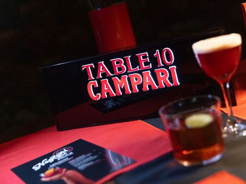 Θέλεις να δοκιμάσεις μυστικές και twisted συνταγές Negroni; Κάνε την κράτησή σου για το #Table10!