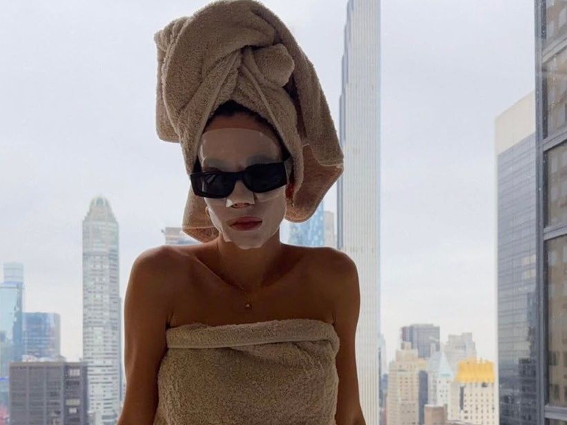 Η Δούκισσα Νομικού μας προτείνει την τέλεια value for money μάσκα προσώπου για το weekend