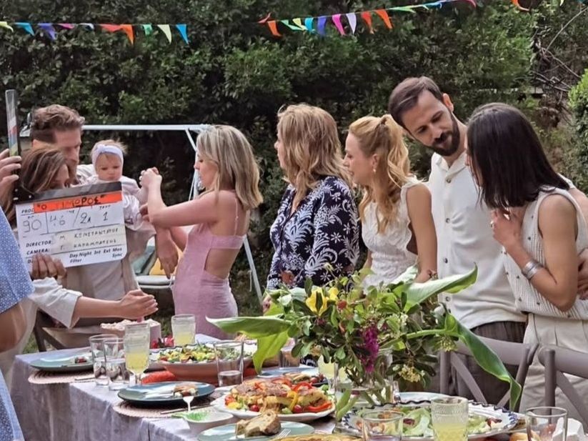 Το μεγάλο φινάλε στον Τιμωρό: Με την εγγονή του αγκαλιά ο Μάρκος, δίπλα στον έρωτα της ζωής του