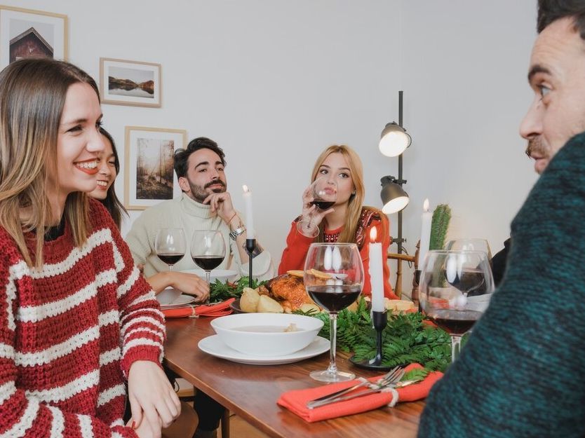 Οι άνθρωποι που κάνουν αυτή την ερώτηση χτίζουν καλύτερες σχέσεις σύμφωνα με έρευνα του Harvard