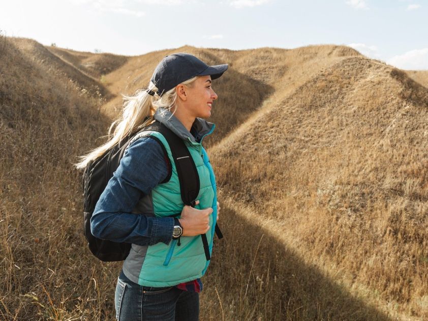 Ο μύθος που αφορά το κυνήγι της ευτυχίας και το emotional burnout που κουβαλά