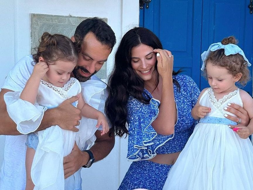 Το αινιγματικό σχόλιο της Χριστίνας Μπόμπα για την απουσία από τα social και το σπίτι στην Αντίπαρο