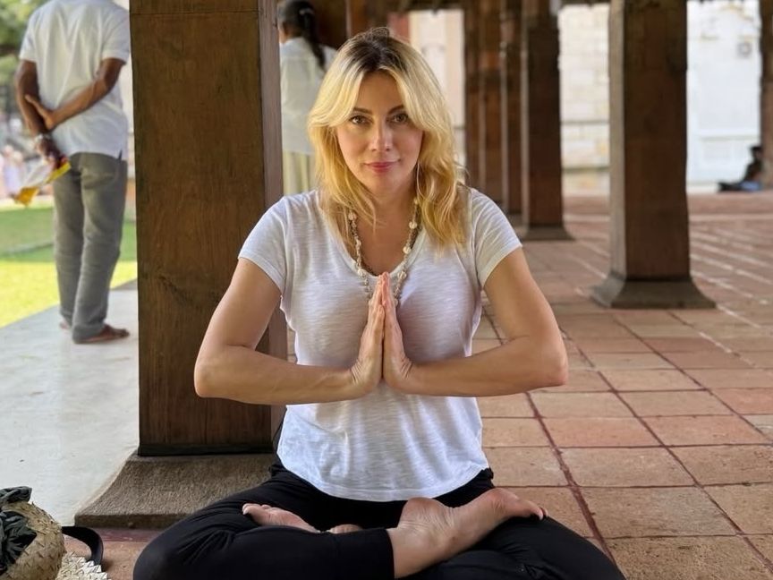 Γιατί το Pilates Cadillac που επιλέγει η Σμαράγδα Καρύδη είναι η ιδανική άσκηση αν είσαι 50+