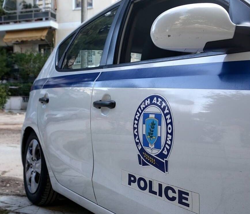 Συναγερμός στο Χαϊδάρι: Τον «γάζωσαν» μέσα στο αυτοκίνητό του