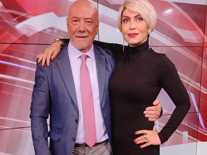 H γυναίκα με τα μαύρα του «Chase» παίζει «Super Μπάλα» και στα αθλητικά