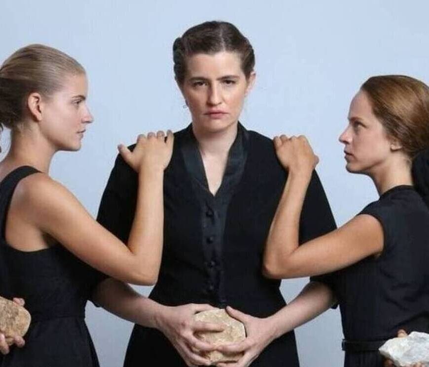 Σταματούν οι «Άγριες Μέλισσες» - Δείτε τι συνέβη