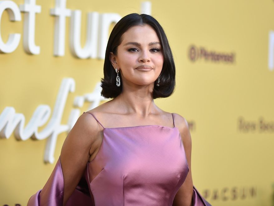 Δικαστική «θύελλα» για την Selena Gomez και τη μαμά της: Η μήνυση για απάτη και εξαπάτηση επενδυτών