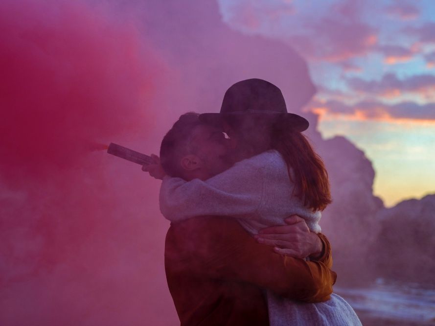 Ήρθε η ώρα να κάνεις χώρο στην αγάπη: Η Νέα Σελήνη στην Παρθένο φέρνει νέα ξεκινήματα στις σχέσεις