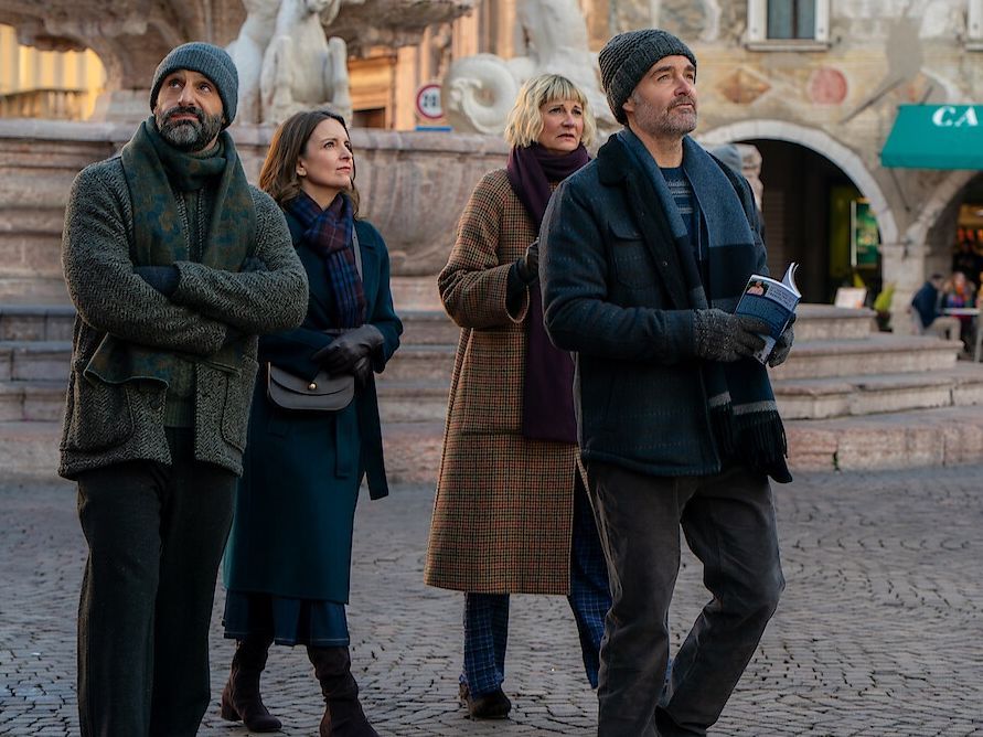 Το Four Seasons στο Netflix παραμένει απολαυστικά αστείο & στη 2η σεζόν παρά την απώλεια του Carell