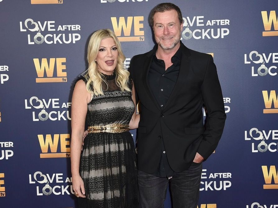 Tori Spelling και Dean McDermott: Το συγκλονιστικό χρέος που αποκαλύφθηκε στο διαζύγιό τους