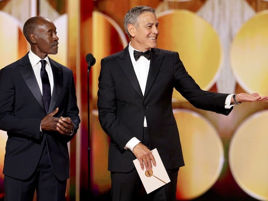 Ευτυχώς που μίλησε Γαλλικά ο Clooney στις Χρυσές Σφαίρες 2026 και γέλασε λίγο το χειλάκι μας