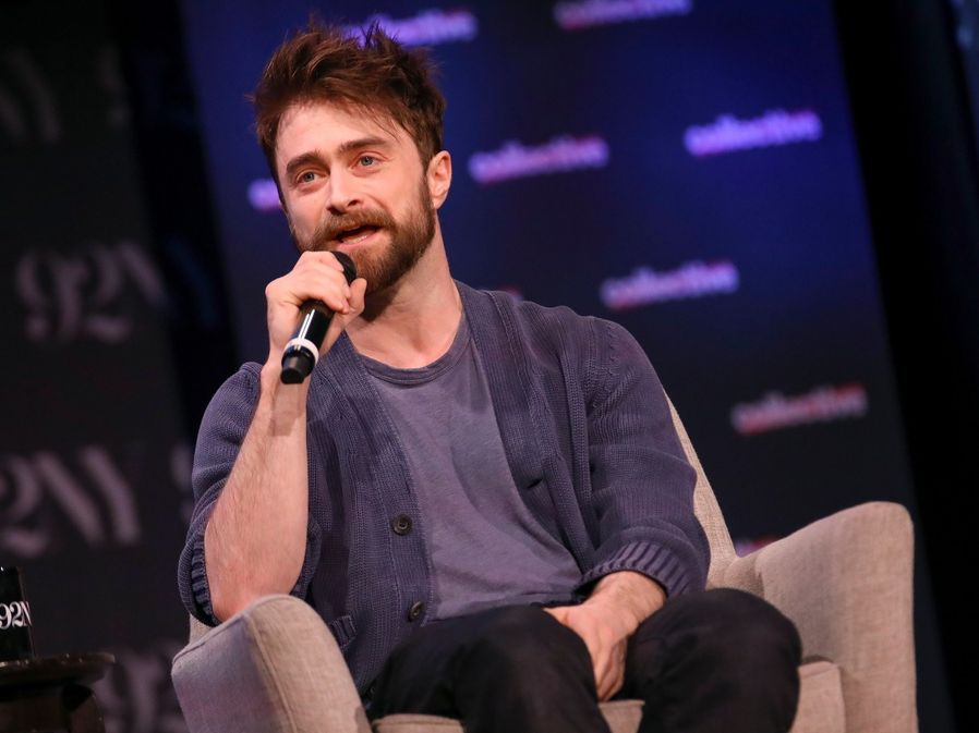 Ο Daniel Radcliffe ξανασυναντά τον Jonathan Groff σε ένα «σκοτεινό» θρίλερ