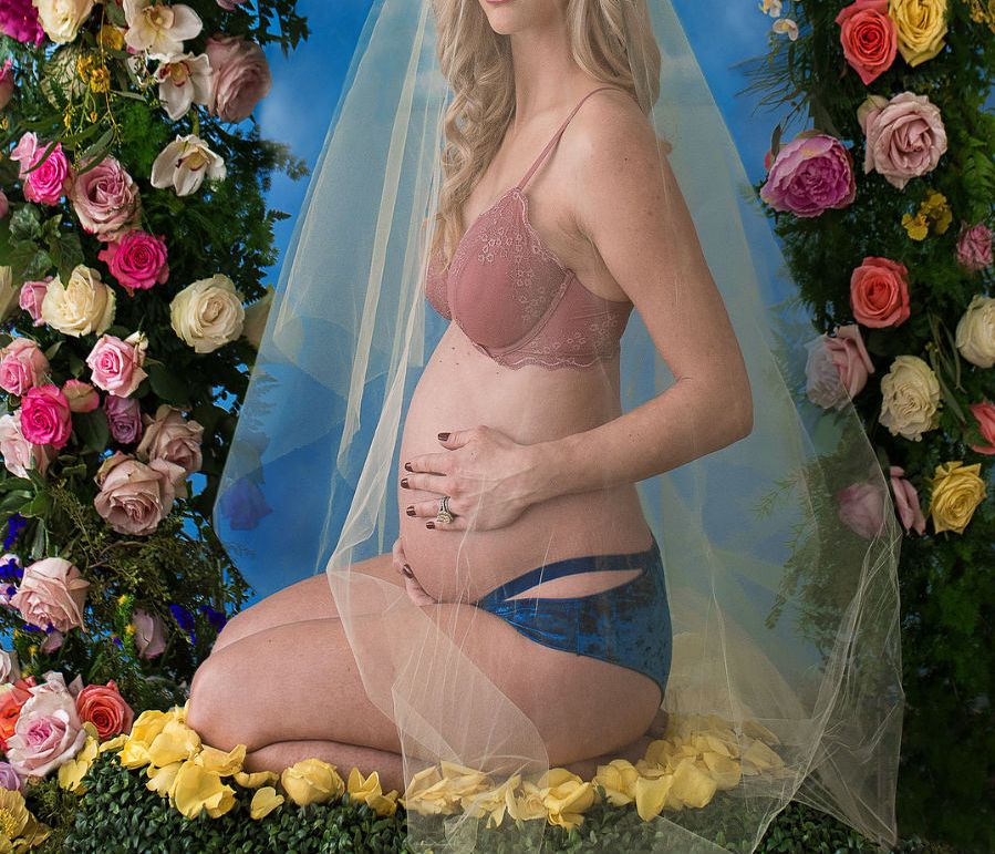 Beyonce στη θέση της Beyonce!Η star περιμένει δίδυμα και αυτή της η φωτογραφία σου είναι πολύ γνωστή