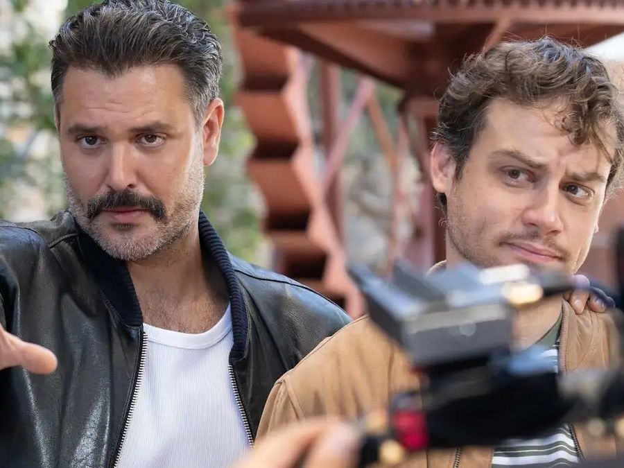 Γιατί ρε πατέρα; Ένα ψέμα, 3 εκατομμύρια ευρώ και η επιστροφή στην ΤV γνωστού ηθοποιού από τη Λάμψη