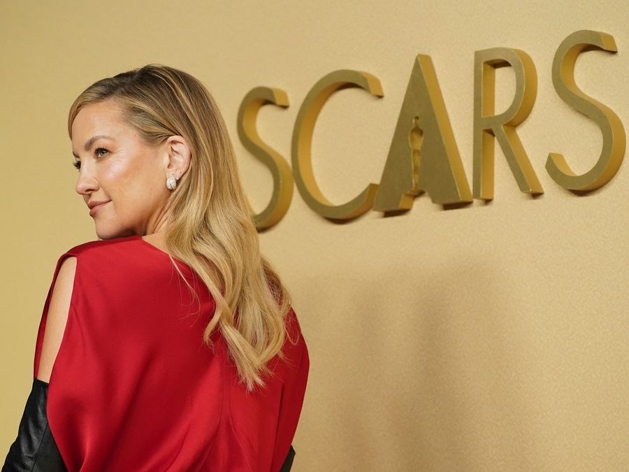 Η Kate Hudson αποκαλύπτει το μοναδικό πράγμα που θα άλλαζε στην καριέρα της στο Hollywood