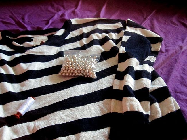 stripes_and_pearls