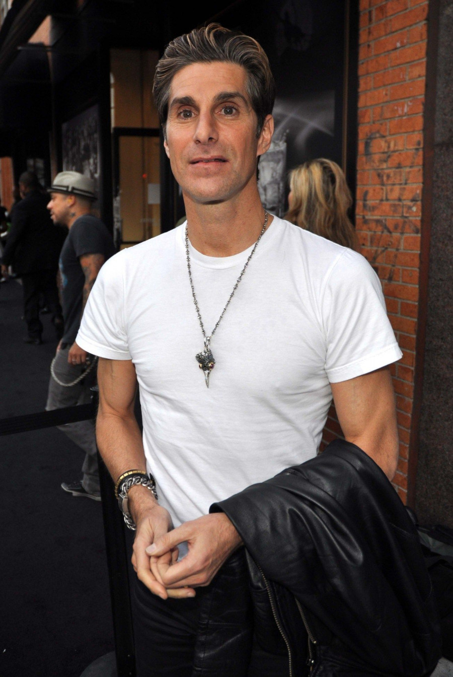 fareellll_1305_x_1950