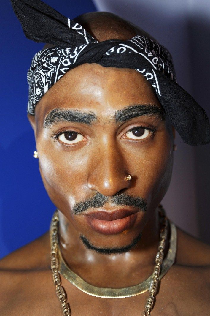 tupac_708_x_1064