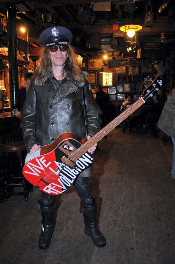 juliancope_609_x_918