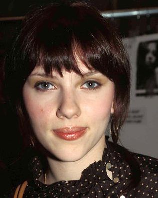 2002-scarjo-400small