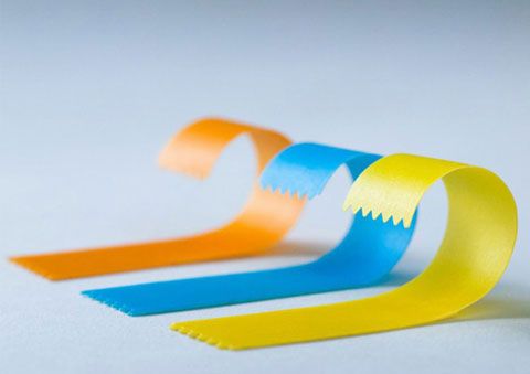 tapehook-paper-wall-hook-3