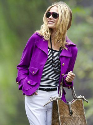 woman-wearing-bright-blazer-and-sunglasses-0211-mdn