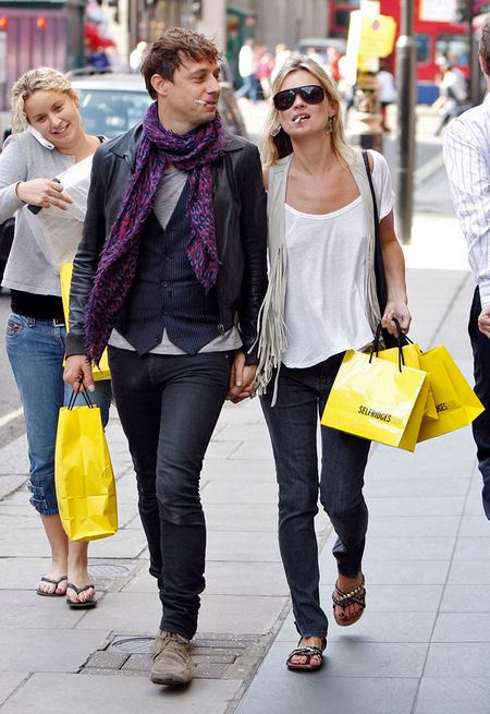 tumblr_lnns62eOAx1qgcbg9o1_500