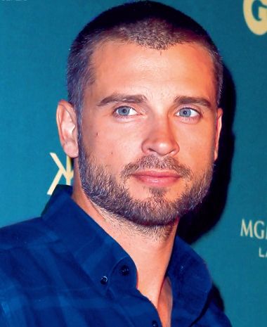 tom-welling-shaved-head-opening-hakkasan-2013