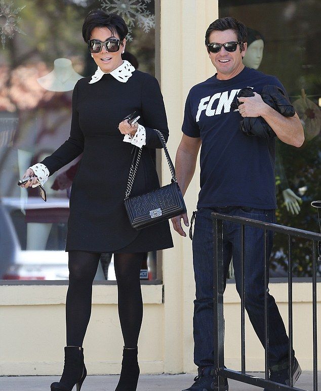 article-2521762-1A06473400000578-10 634x803