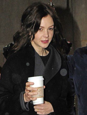 article-0-1A744E7700000578-913 634x843