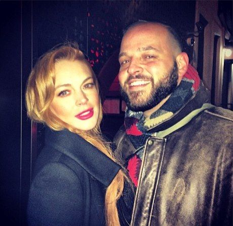 article-0-1B3AE3E700000578-939 634x632