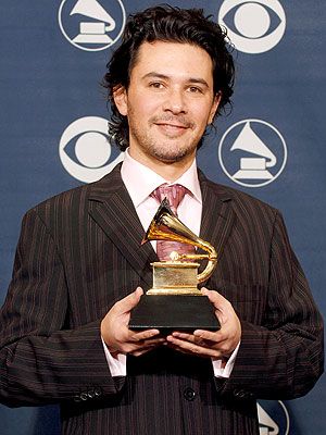 ian-cuttler-sala-300