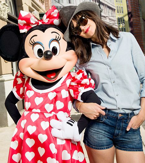 1395424605 katie-holmes-lg