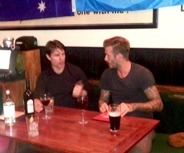 rs 1024x759-140625092927-1024.David-Beckham-Tom-Cruise-Pub-London.jl.062514