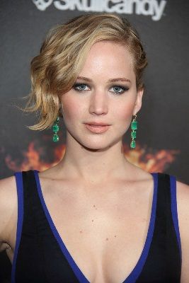 jennifer-lawrence-jewelry 171344759600.jpg gallery max