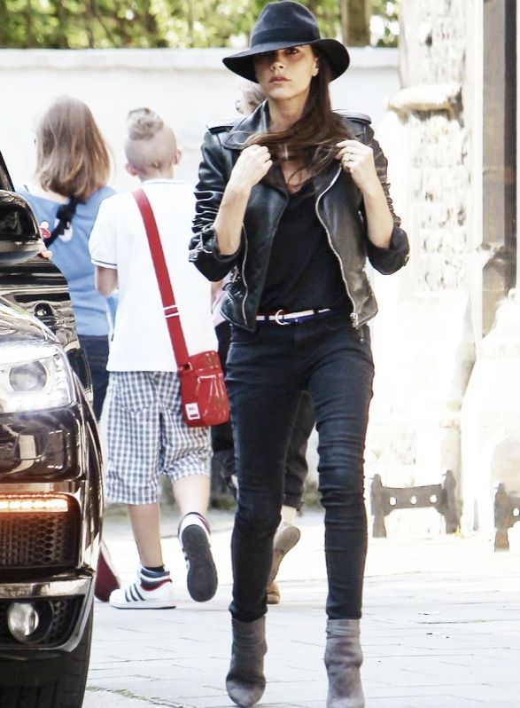 la-modella-mafia-Victoria-Beckham-2013-street-style